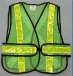 Seams mesh traffic vest.