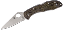 In 1990 Spyderco shook things up by introducing two knives, the Delica and Endura. First of their kind on the market, both folders opened up the knife market to lightweight performance, one-hand open pocketknives with a razor sharp blade.